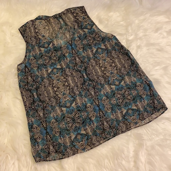 Forever 21 Blouse - Picture 4 of 4